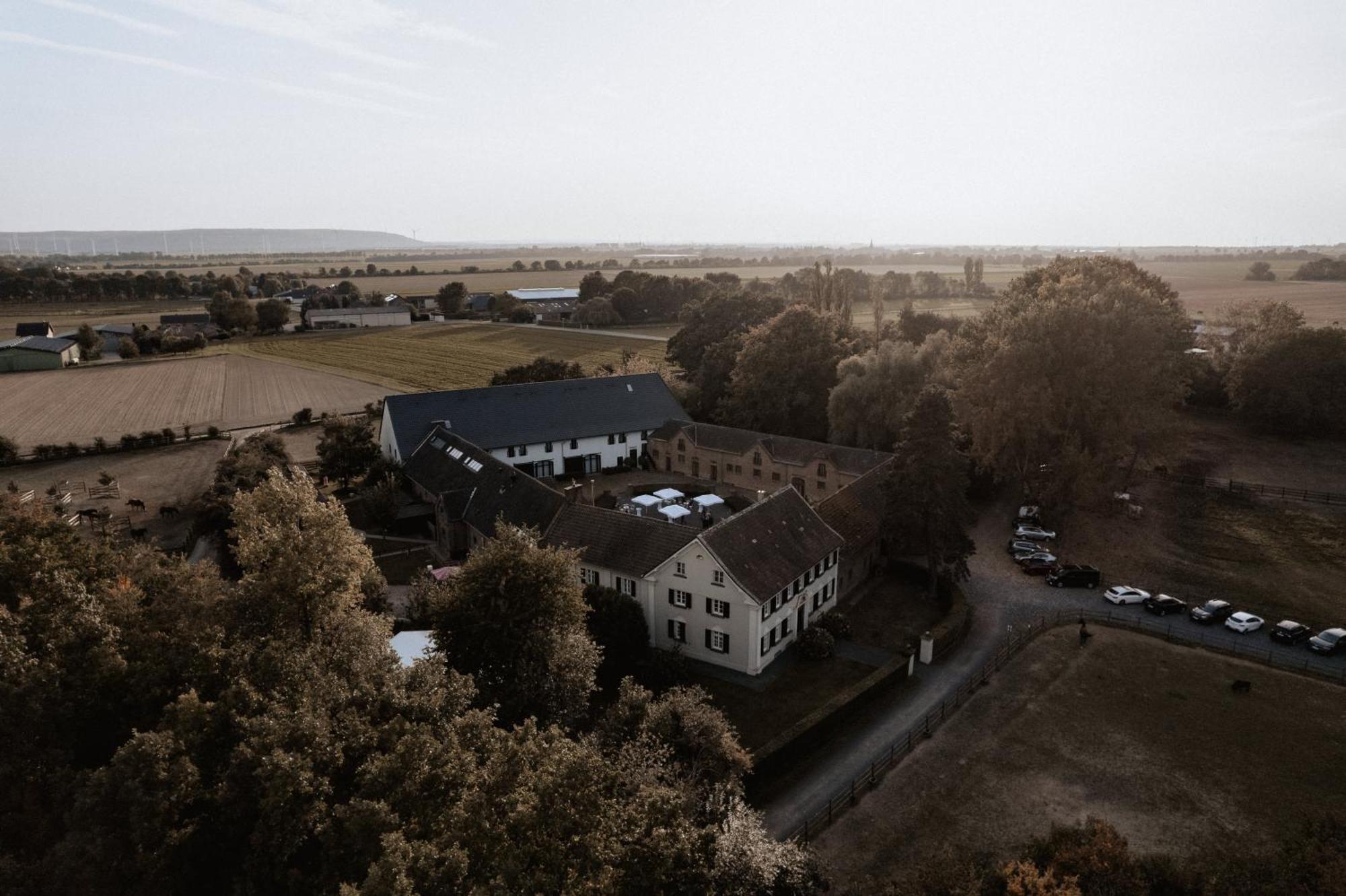Gut Hohenholz Hotel Bedburg Buitenkant foto