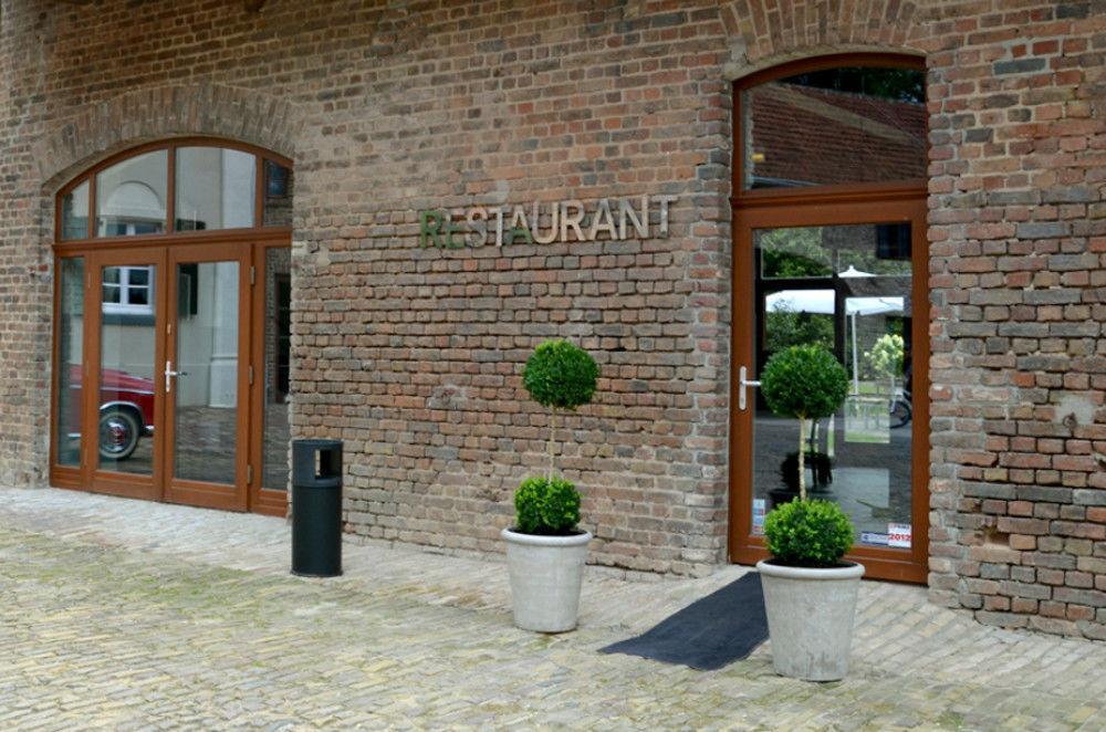 Gut Hohenholz Hotel Bedburg Buitenkant foto